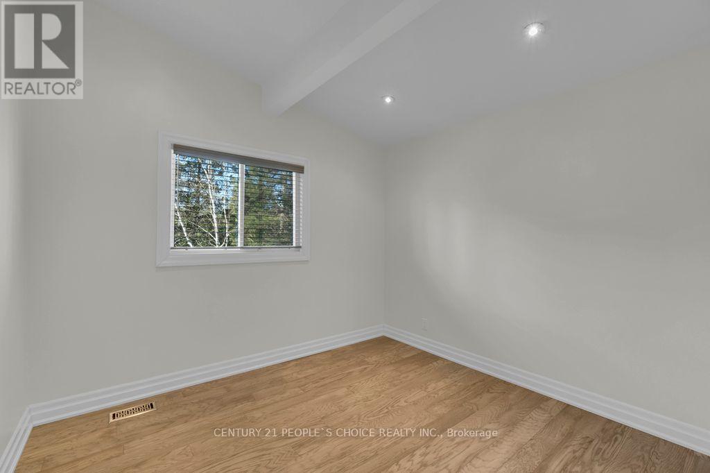 Photo 20 of 71 Bay Sands Drive, Wasaga Beach ON