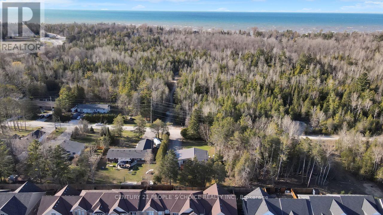 Photo 40 of 71 Bay Sands Drive, Wasaga Beach ON