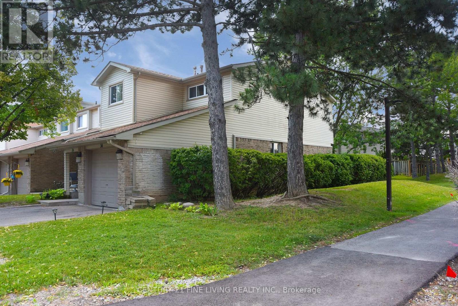Photo 31 of 34 2700 Battleford Road, Mississauga ON
