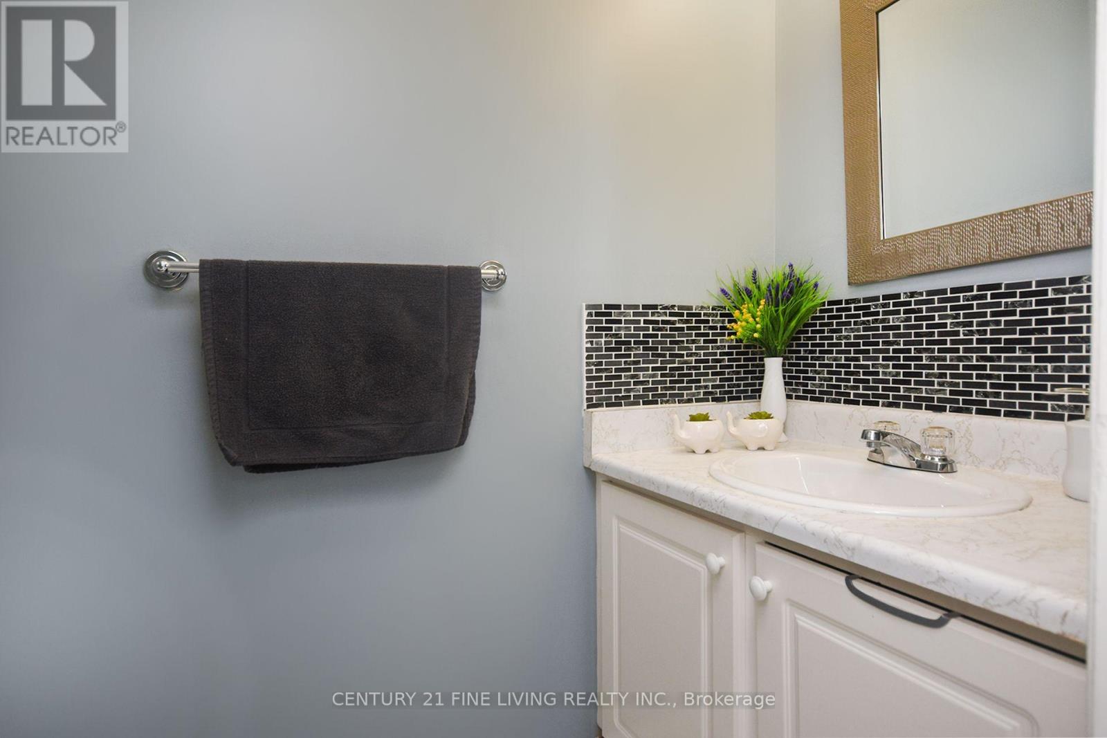 Photo 39 of 34 2700 Battleford Road, Mississauga ON