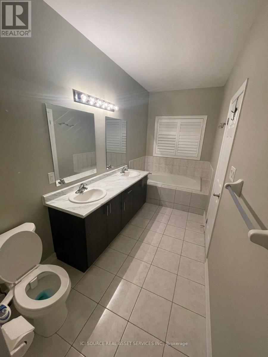 Photo 21 of 393 Royal West Drive, Brampton ON