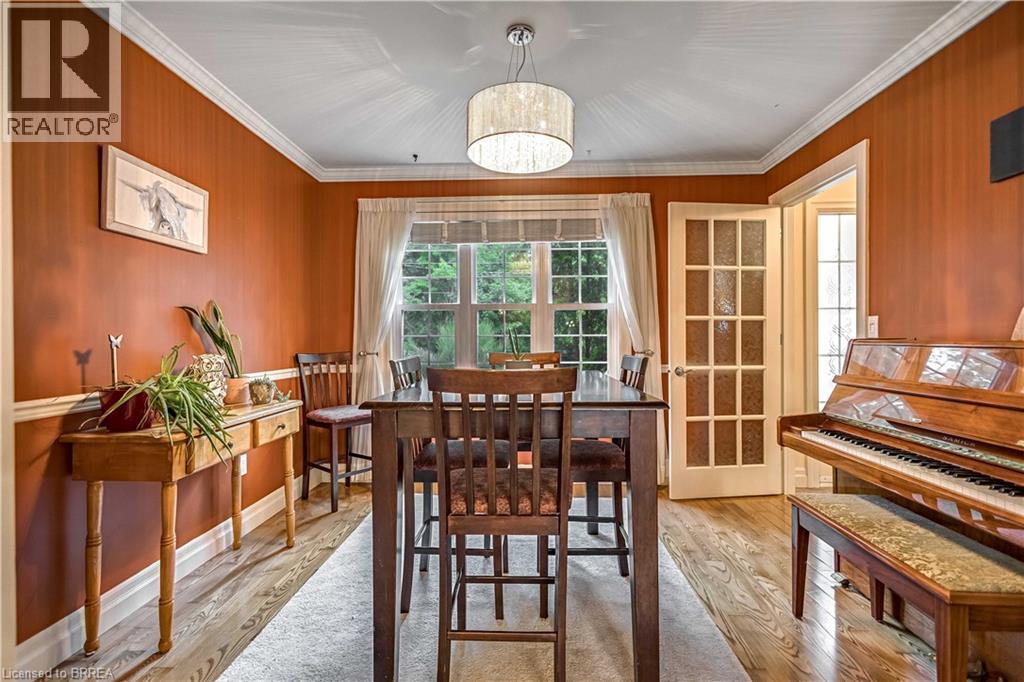 Photo 43 of 144 Glenwood Drive, Brantford ON