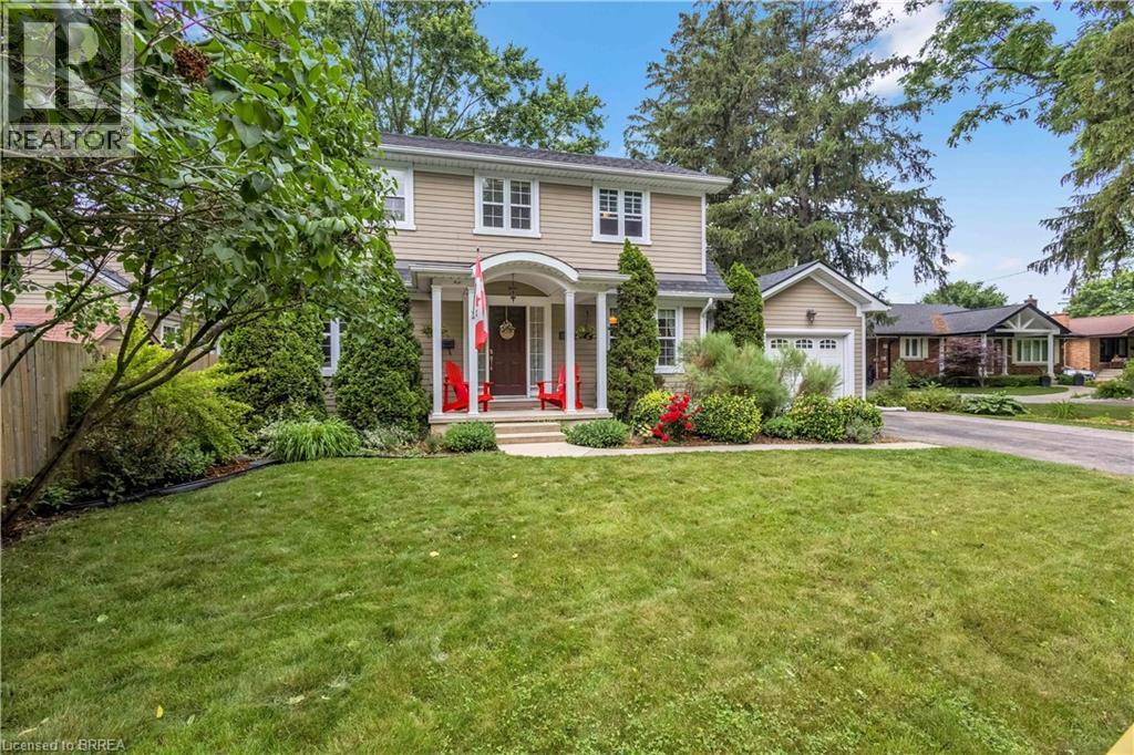 Photo 37 of 144 Glenwood Drive, Brantford ON