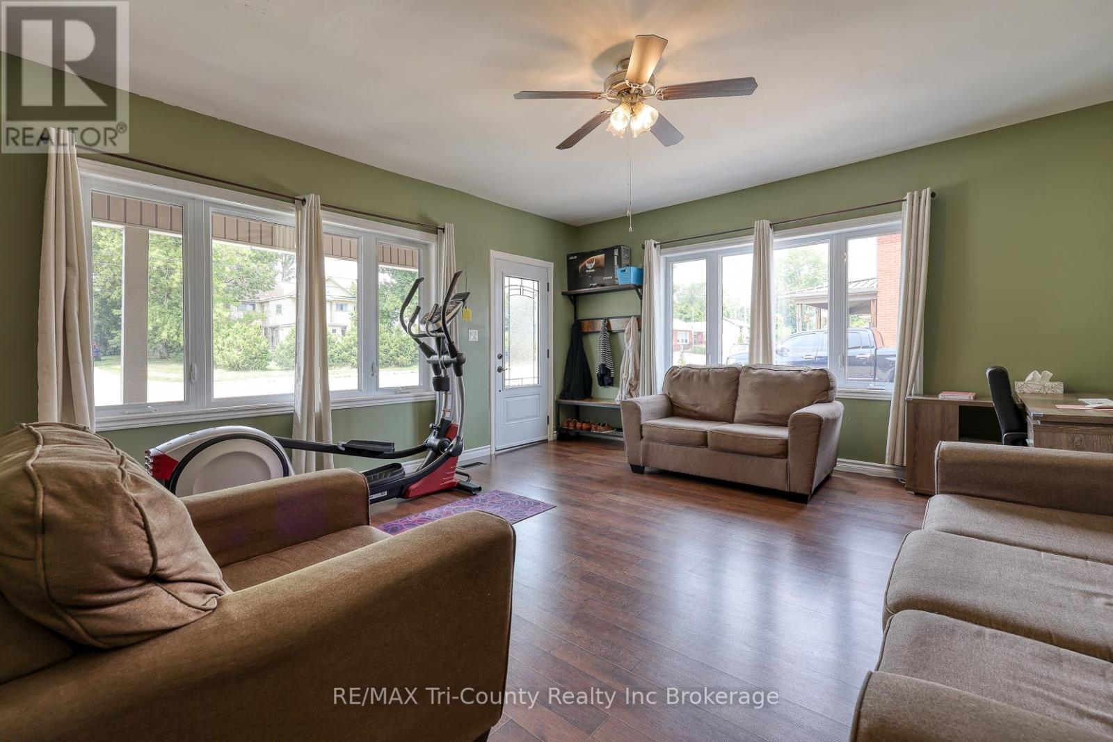 Photo 36 of 180 Talbot Street, Norfolk ON