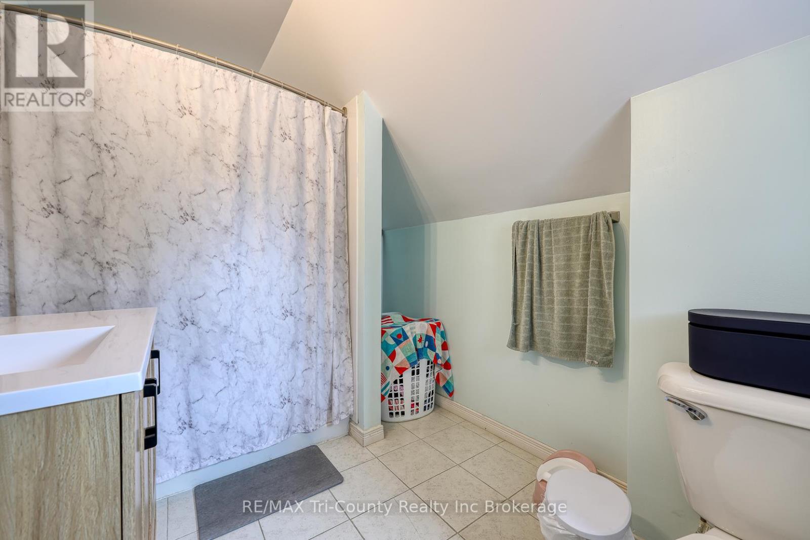 Photo 43 of 180 Talbot Street, Norfolk ON