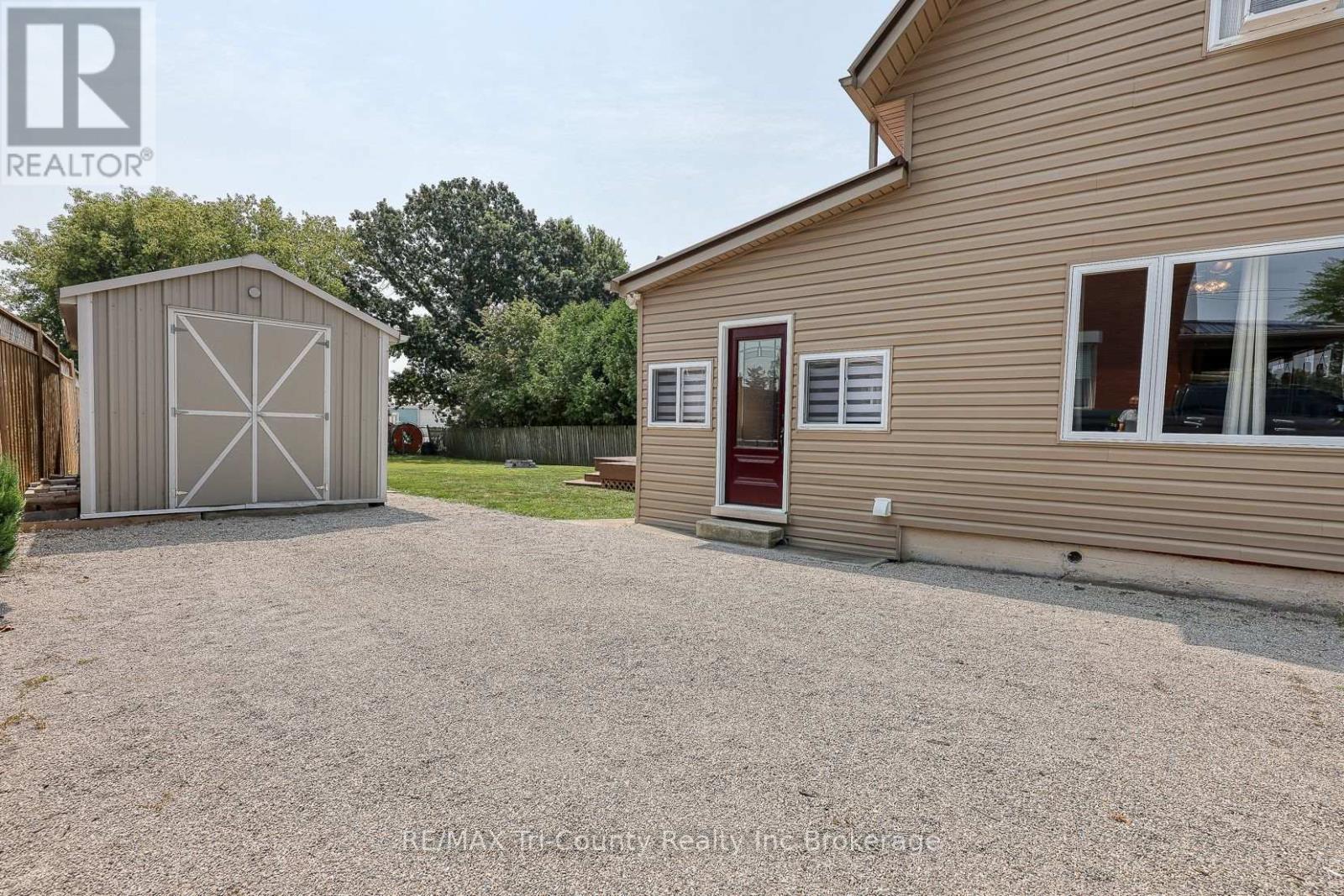Photo 7 of 180 Talbot Street, Norfolk ON