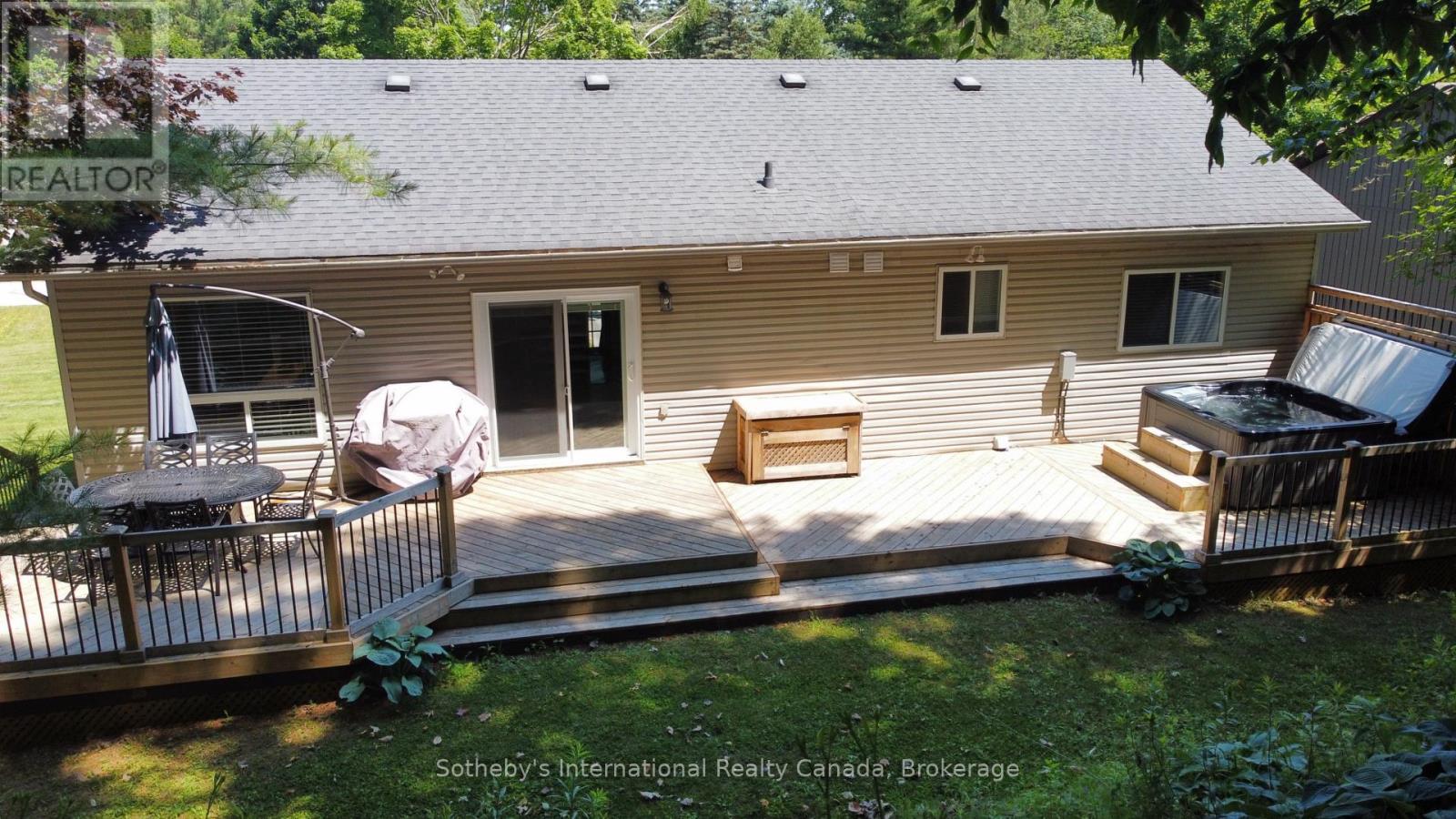 Photo 16 of 17 Sugarbush Road, Oromedonte ON