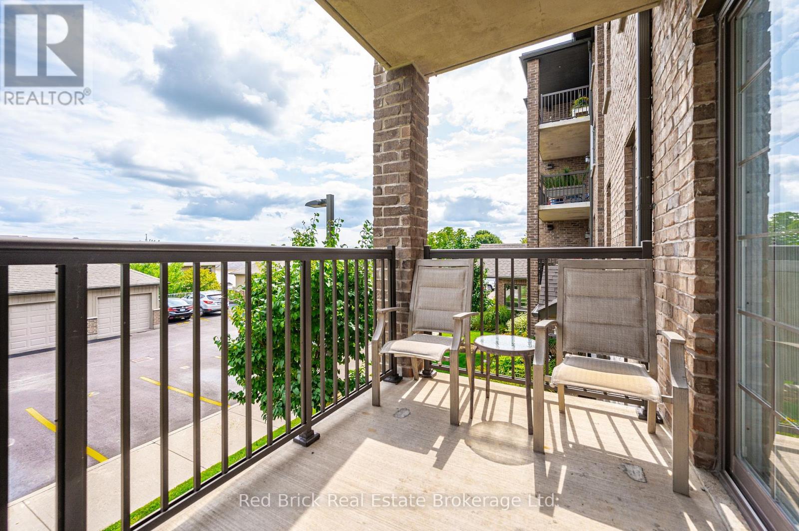 Photo 21 of 207 6492 Gerrie Road, Centre Wellington ON