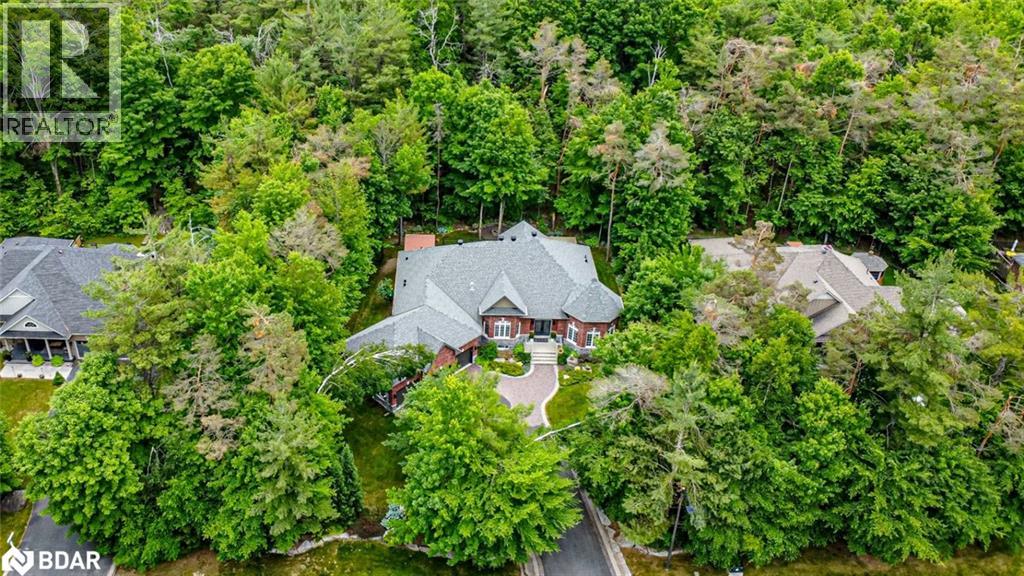 Photo 2 of 11 Emerald Terrace, Oromedonte ON