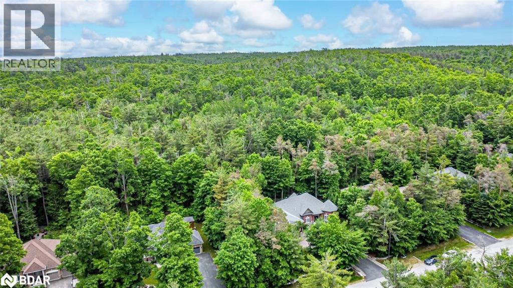 Photo 34 of 11 Emerald Terrace, Oromedonte ON