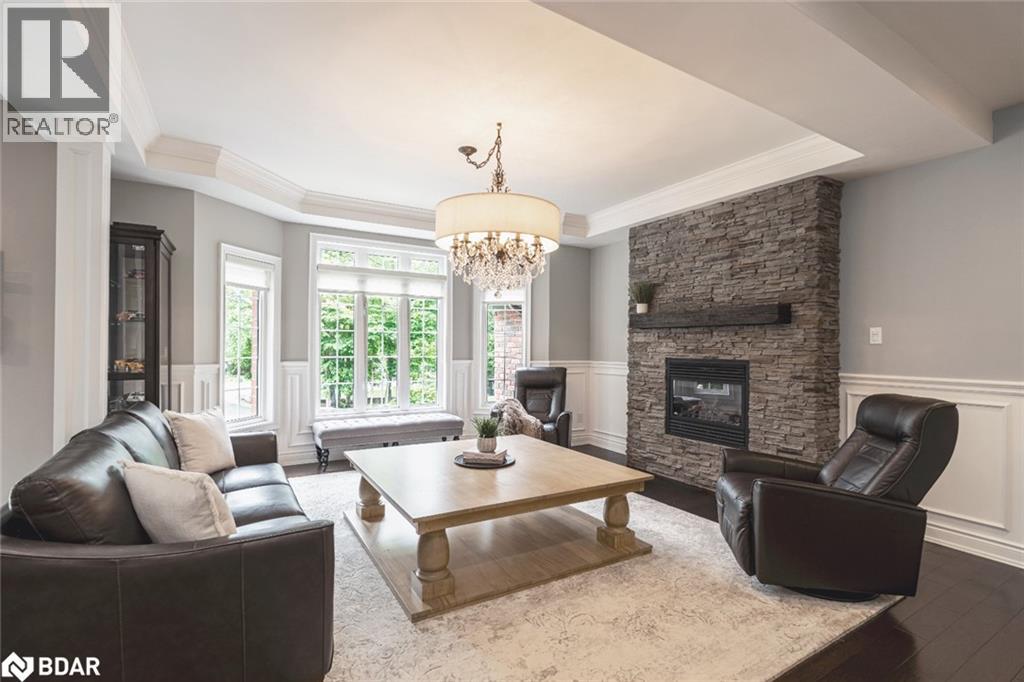 Photo 9 of 11 Emerald Terrace, Oromedonte ON
