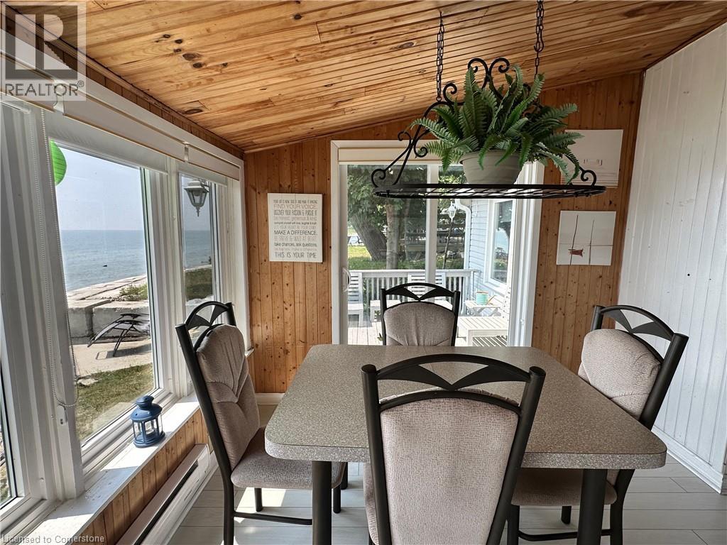 Photo 14 of 2110 Lakeshore Road, Dunnville ON