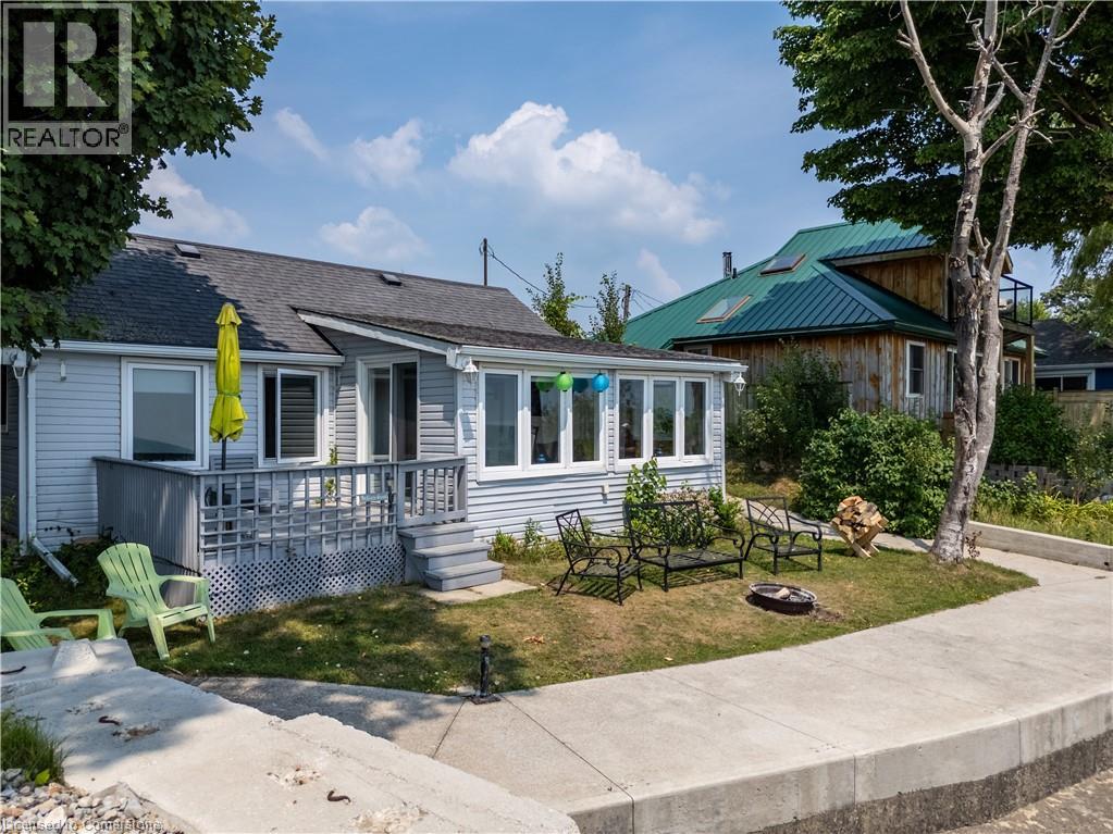 Photo 35 of 2110 Lakeshore Road, Dunnville ON