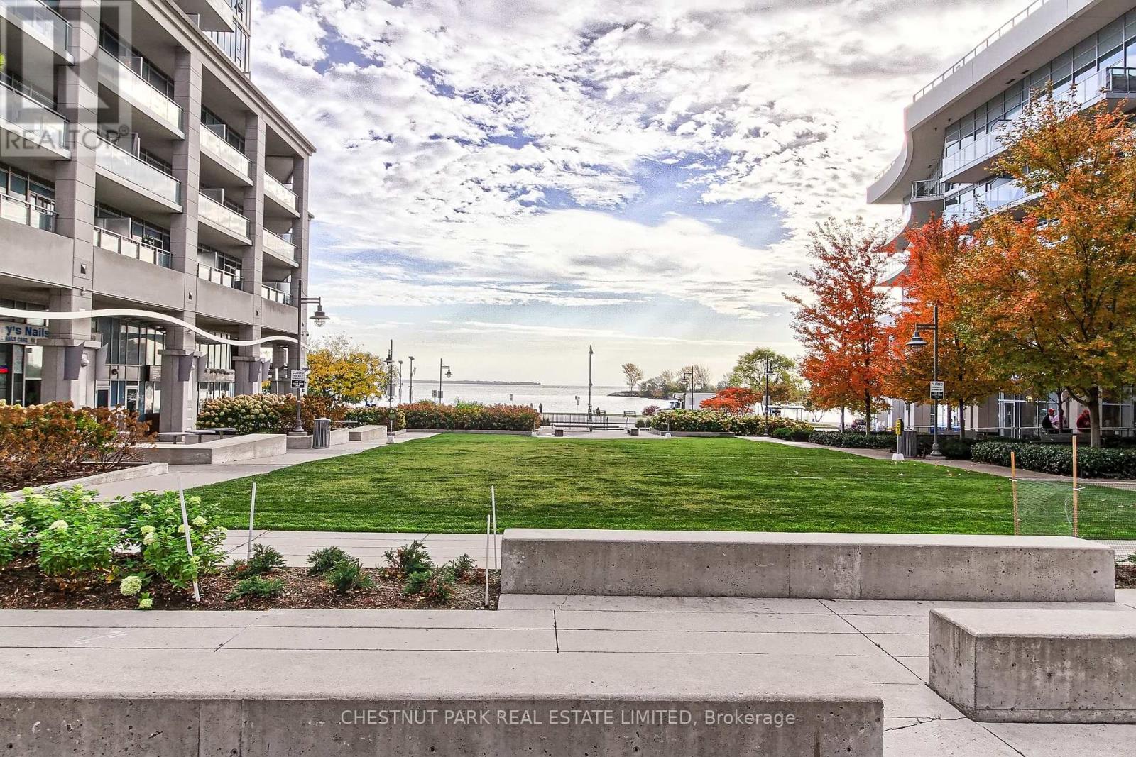 Photo 39 of 1805 2121 Lake Shore Boulevard W, Toronto ON