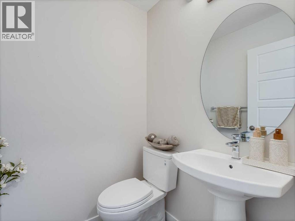 Single Family House 5 Level for Sale in  Aquila Way NW Glacier Ridge Calgary 