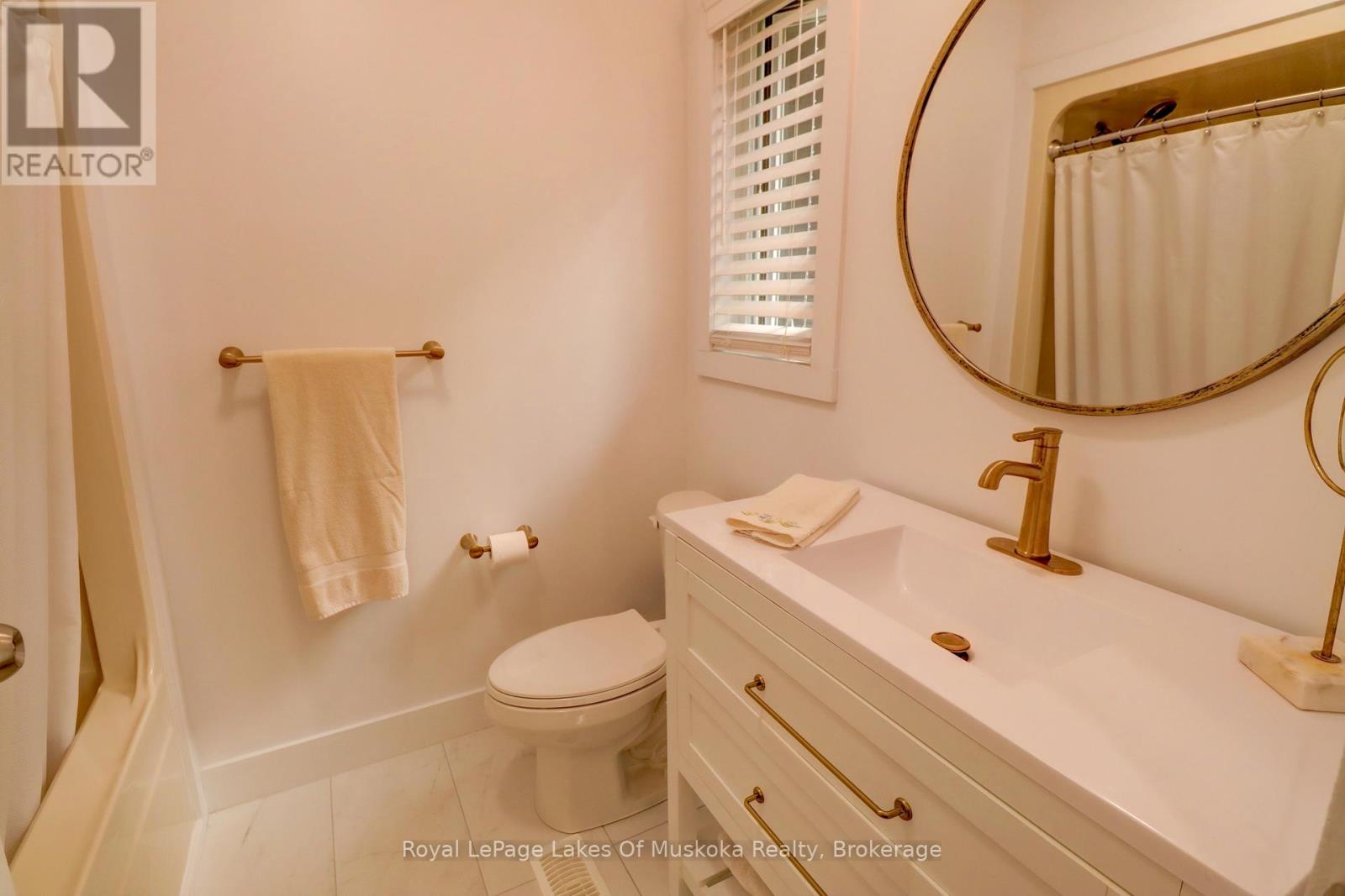 Photo 14 of 8 1561 Hidden Valley Road, Huntsville ON