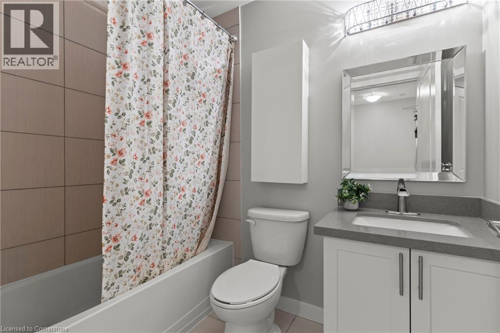 Photo 13 of 35 Southshore Crescent Unit 230, Hamilton ON