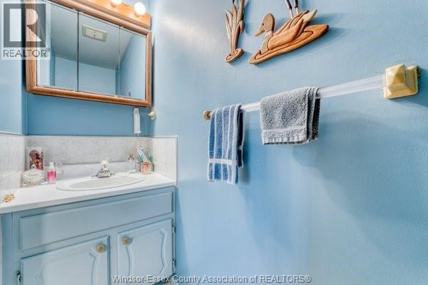 Photo 21 of 331 Bayview Crescent, Kingsville ON