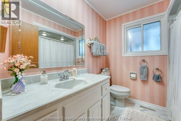 Photo 25 of 331 Bayview Crescent, Kingsville ON