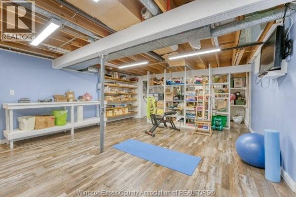 Photo 36 of 331 Bayview Crescent, Kingsville ON