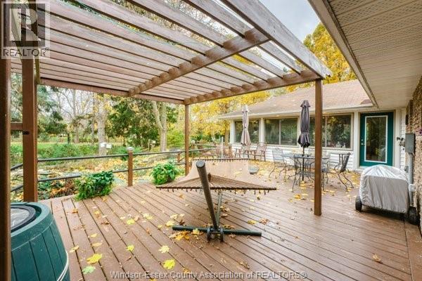 Photo 45 of 331 Bayview Crescent, Kingsville ON
