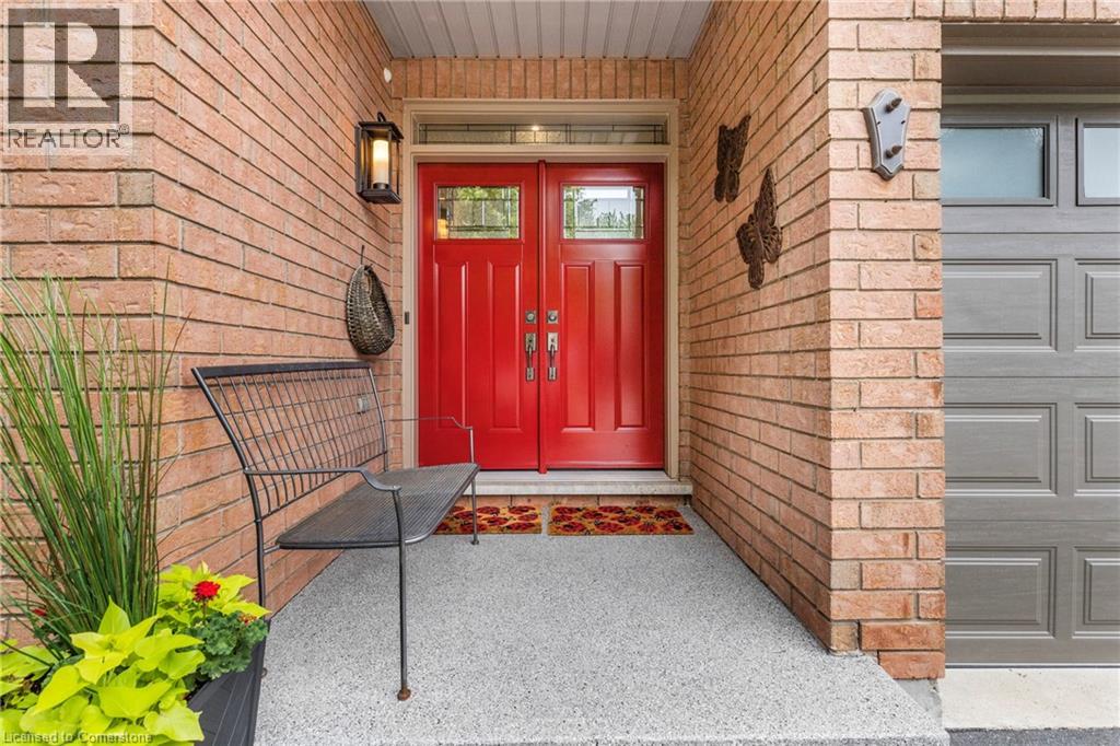 Photo 6 of 1256 Roundwood Crescent, Oakville ON
