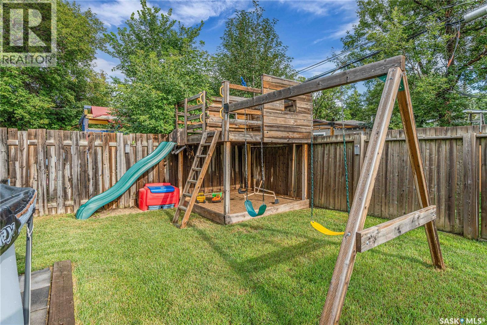 Photo 15 of 2439 Gordon Road, Regina SK
