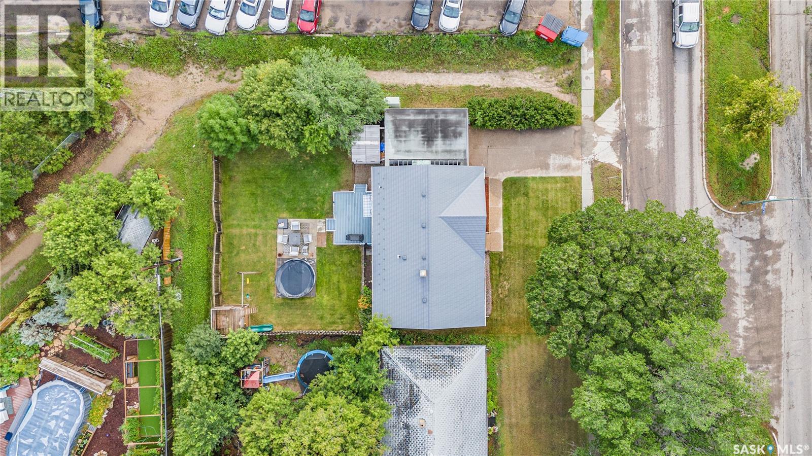 Photo 3 of 2439 Gordon Road, Regina SK