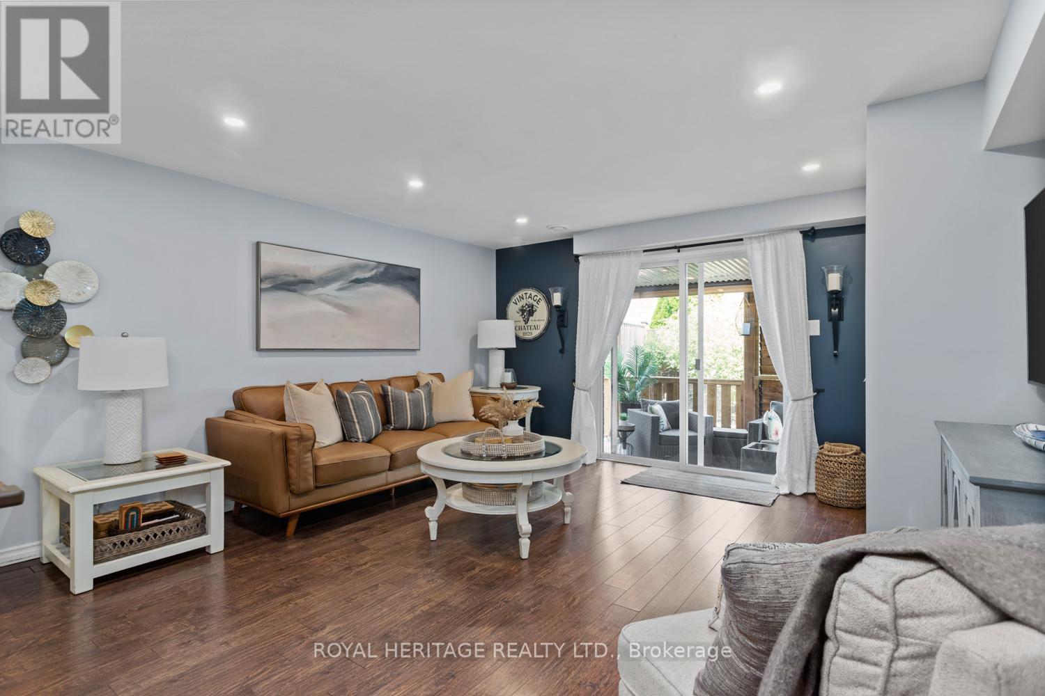 Photo 15 of 11 Piper Crescent, Clarington ON