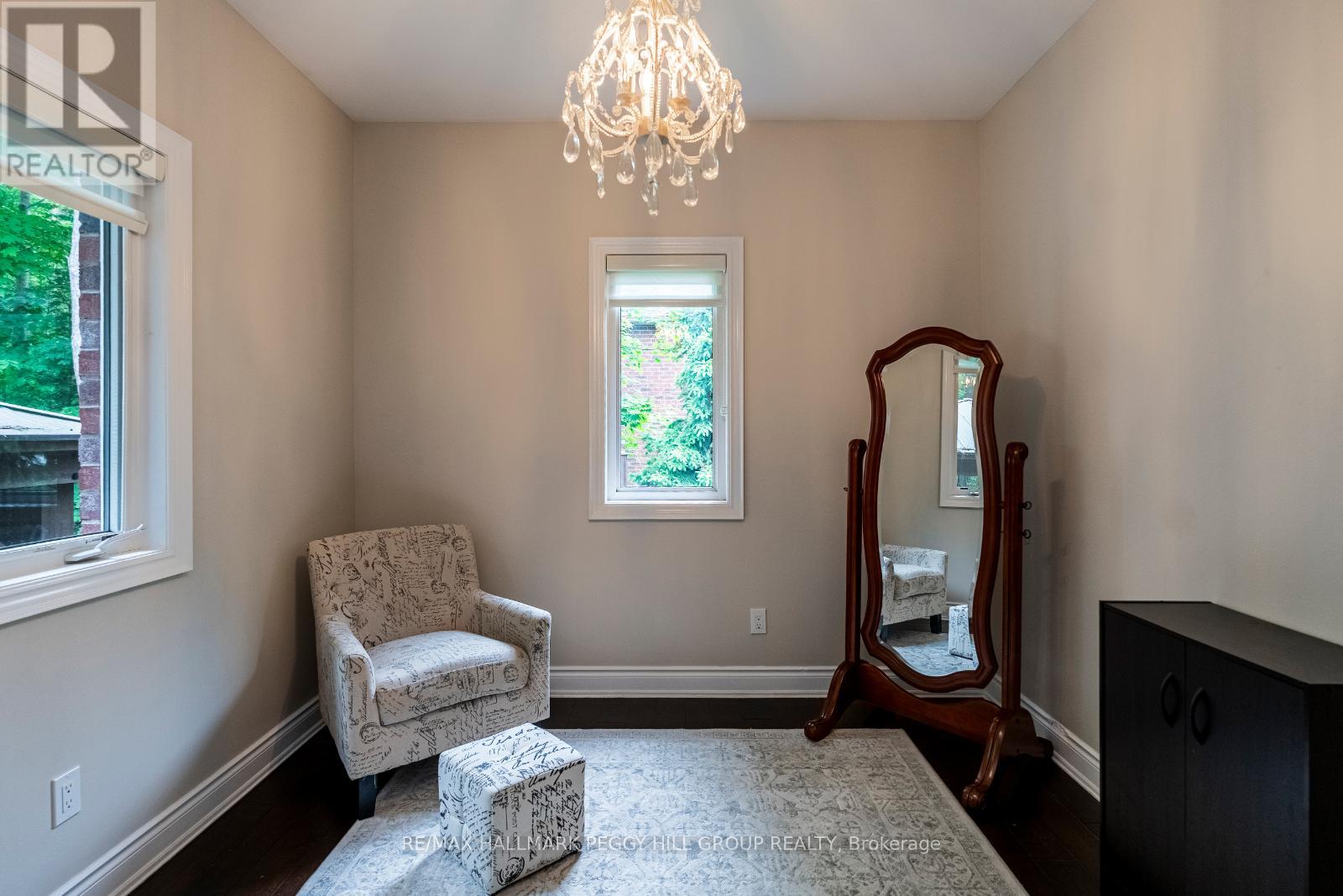 Photo 14 of 11 Emerald Terrace, Oromedonte ON