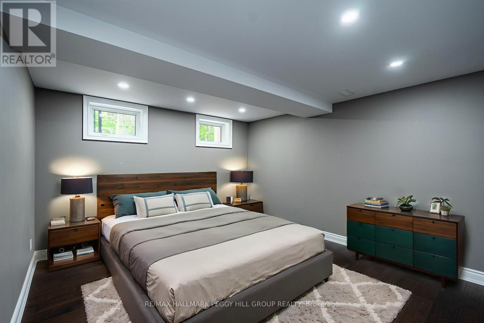 Photo 24 of 11 Emerald Terrace, Oromedonte ON