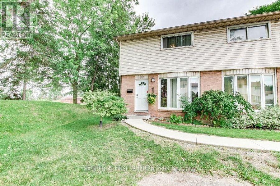 Photo 1 of 32 700 Exeter Road, London South ON