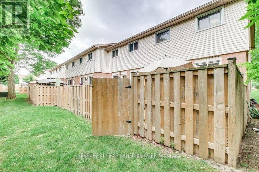 Photo 18 of 32 700 Exeter Road, London South ON