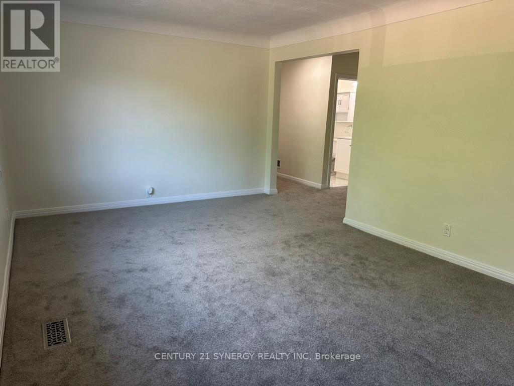 Photo 9 of 3 210 Cantin Street, Ottawa ON