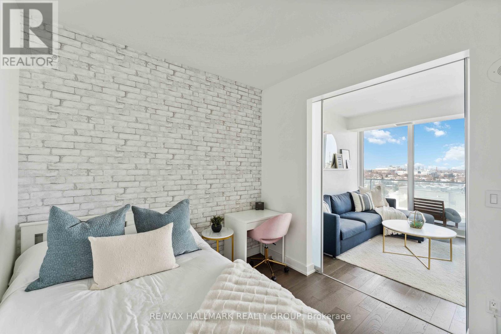 Photo 10 of 1602 111 Champagne Avenue S, Ottawa ON