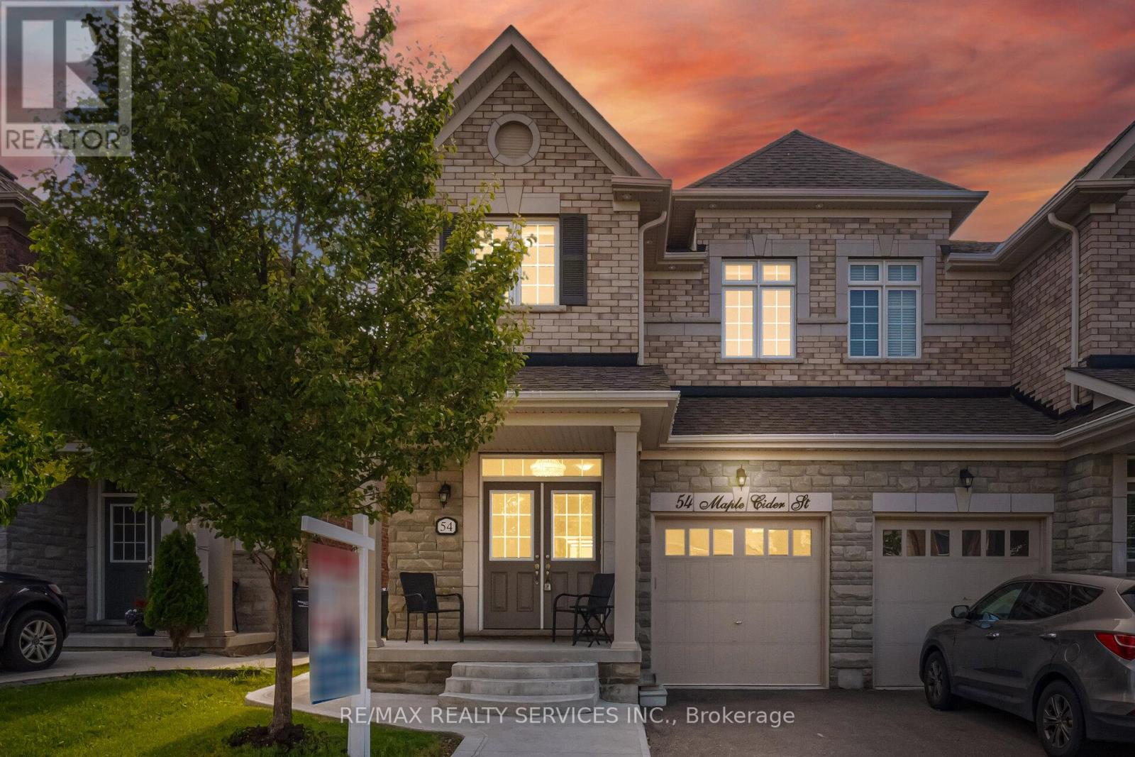 Photo 3 of 54 Maple Cider Street, Caledon ON