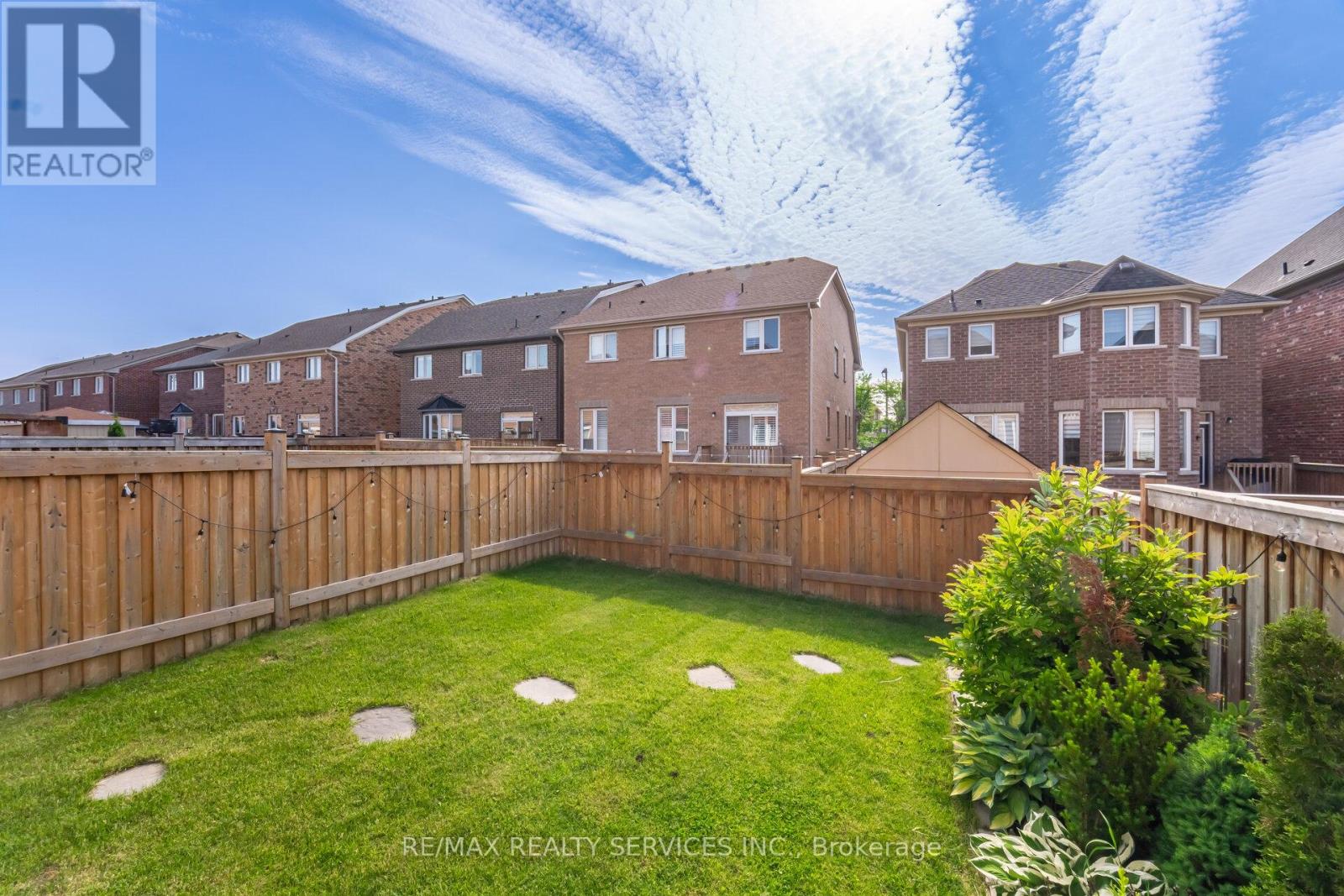 Photo 41 of 54 Maple Cider Street, Caledon ON