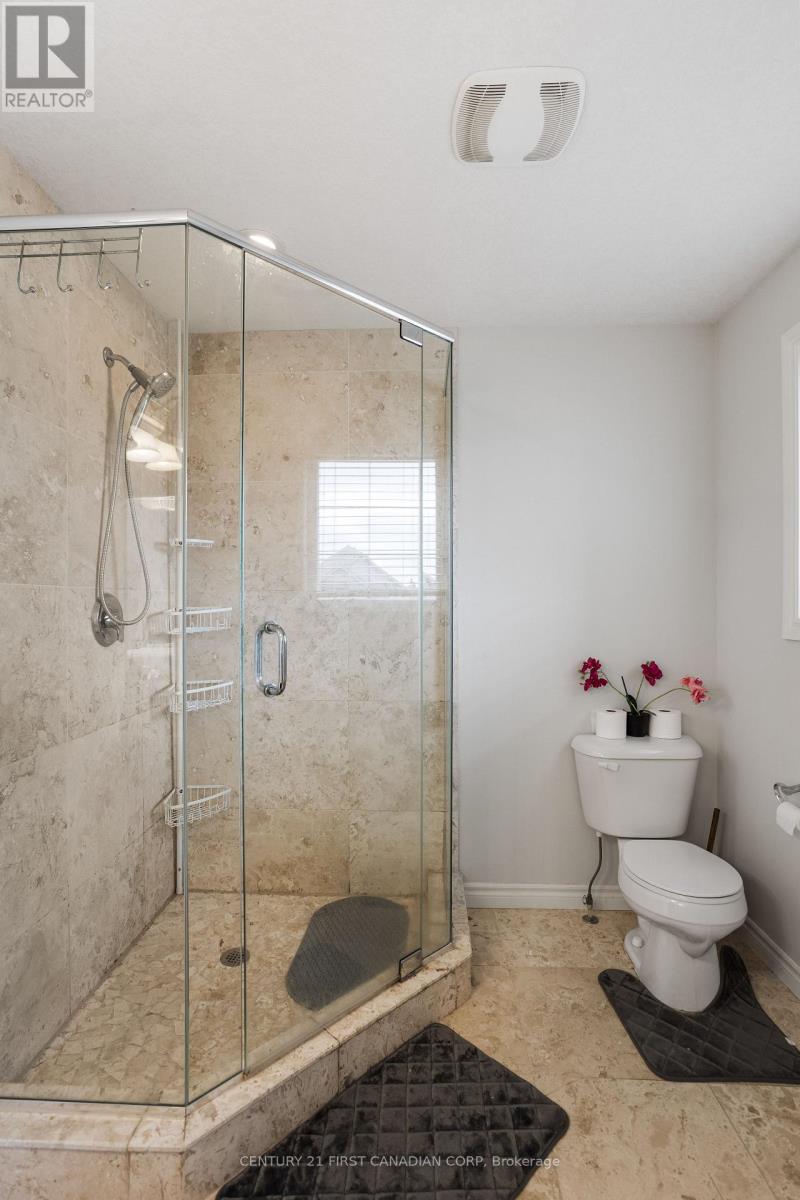 Photo 9 of 6621 Navin Crescent, London South ON