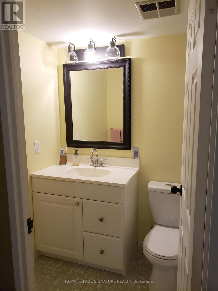 Photo 15 of 314 1300 Marlborough Court, Oakville ON