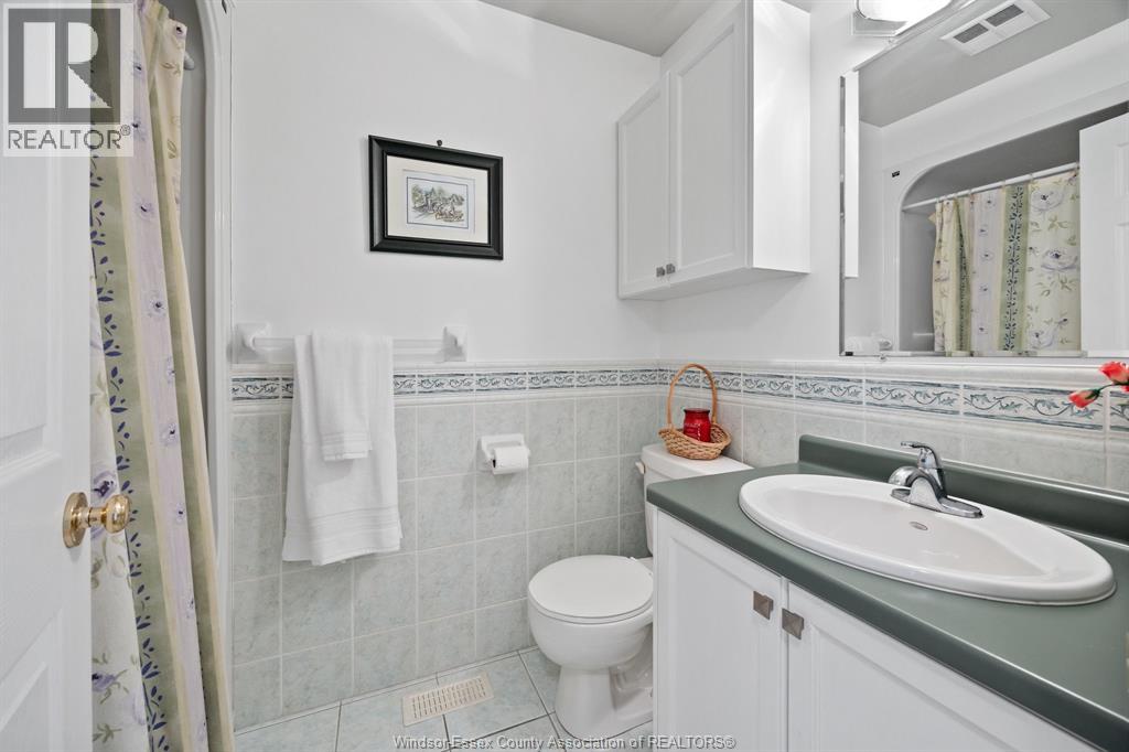 Photo 15 of 3087 Northway Avenue, Windsor ON