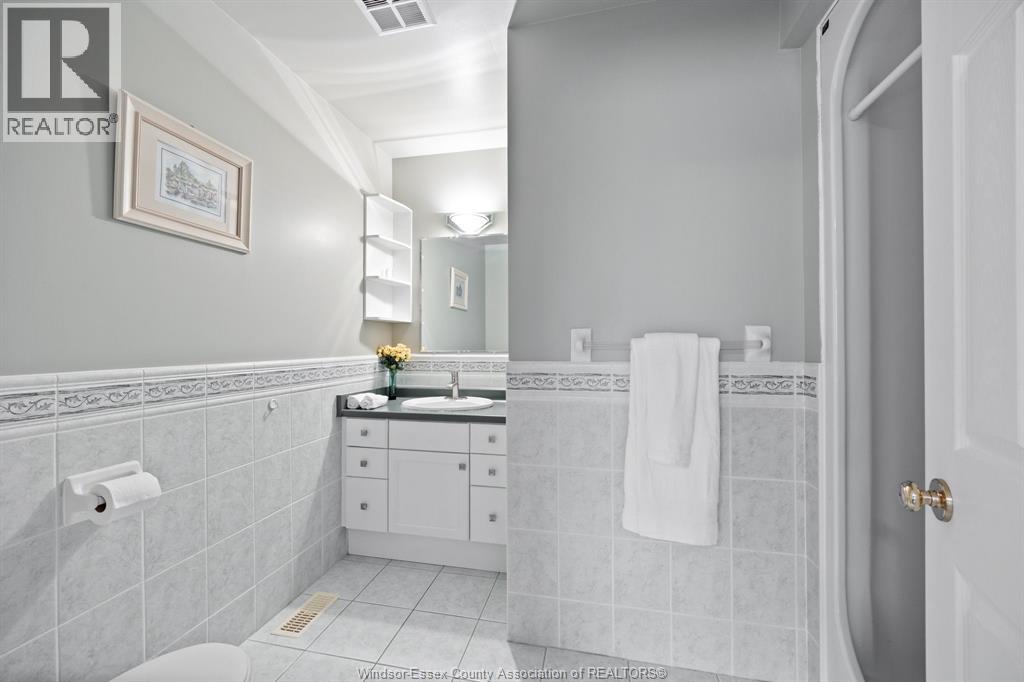 Photo 16 of 3087 Northway Avenue, Windsor ON