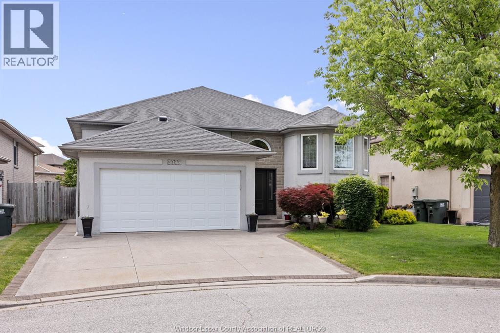 Photo 2 of 3087 Northway Avenue, Windsor ON