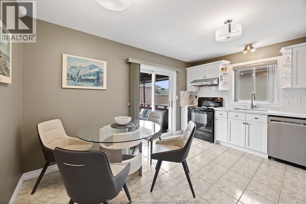 Photo 8 of 3087 Northway Avenue, Windsor ON