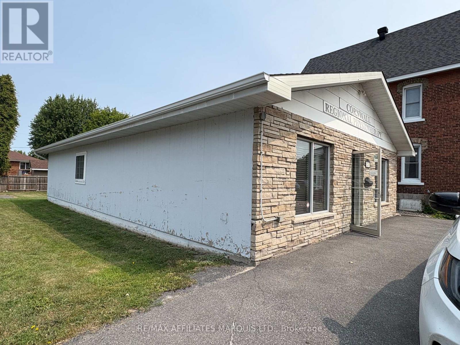 Photo 2 of 1217 Second Street W, Cornwall ON