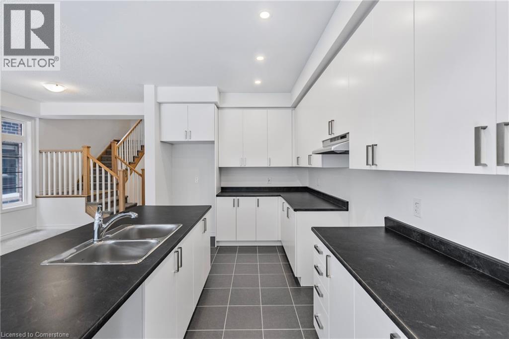 Photo 21 of 12 Sassafras Road, Midhurst ON