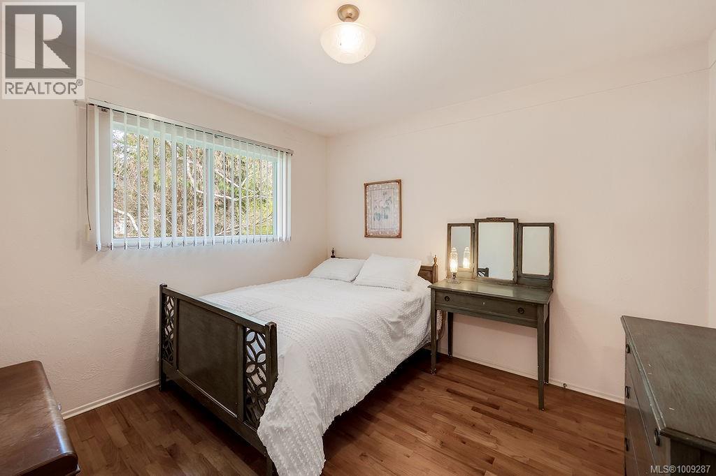 Photo 21 of 1080 Holly Park Rd, Central Saanich BC