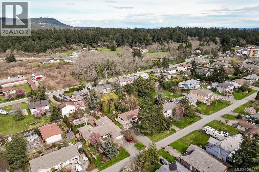 Photo 34 of 1080 Holly Park Rd, Central Saanich BC