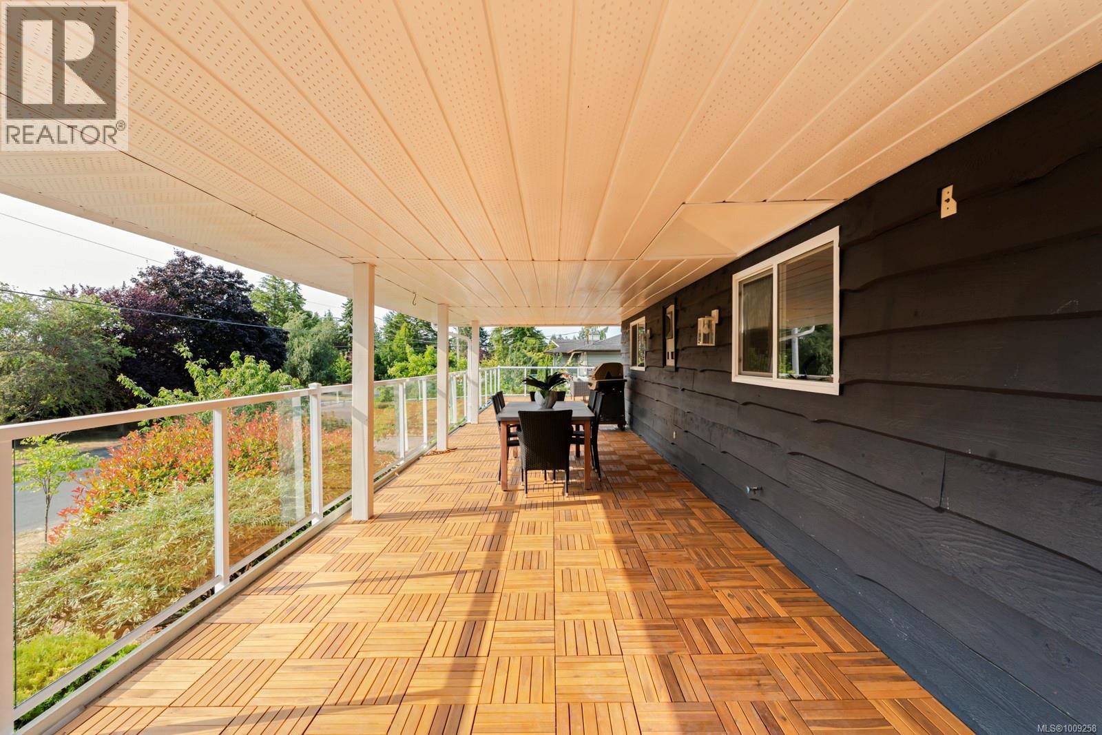 Photo 40 of 1873 San Juan Ave, Saanich BC
