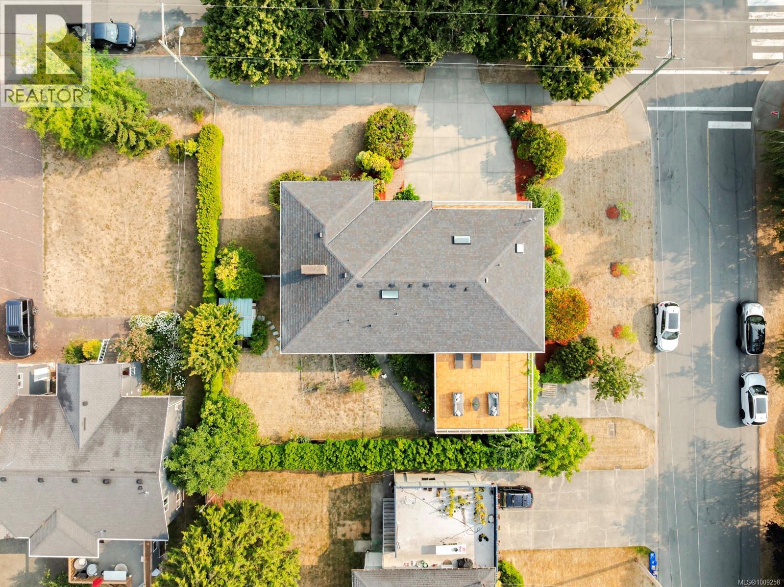 Photo 53 of 1873 San Juan Ave, Saanich BC