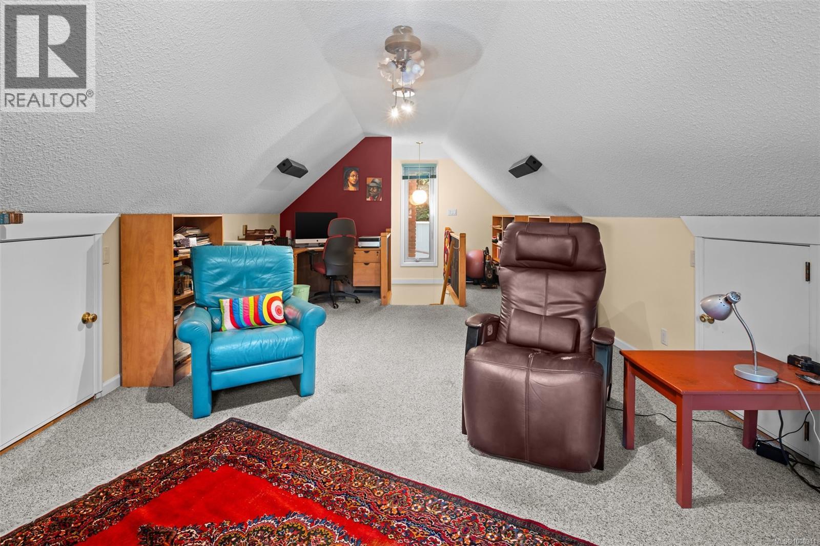Photo 6 of 4216 Lynnfield Cres, Saanich BC